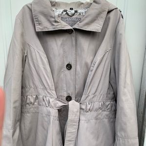 Plus Size Guess Coat Size 2X Cinched Waist